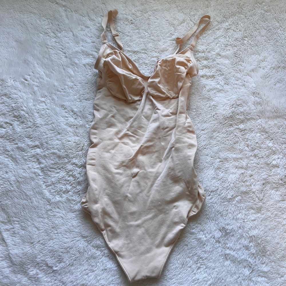SKIMS Sculpting Bodysuit with Snaps Sand Beige 2XL Seamless Shapewear NWOT Solid